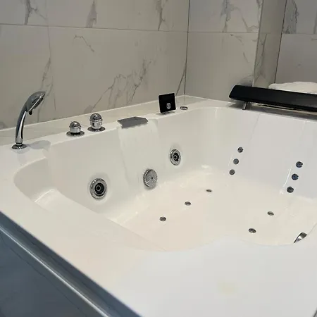 Casa Brava ゲストハウス 3*
